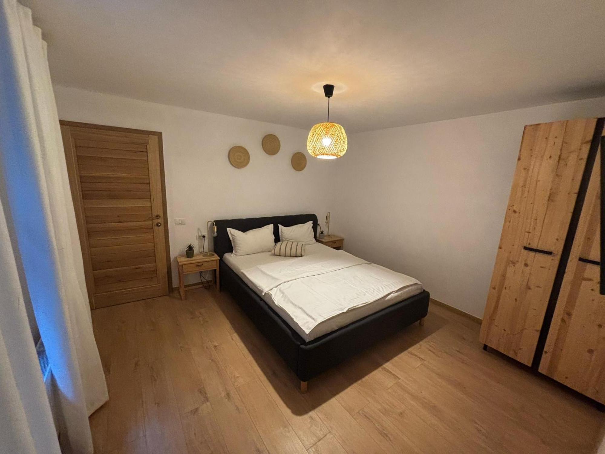 Drachenhaus Urban Villa Braşov Esterno foto