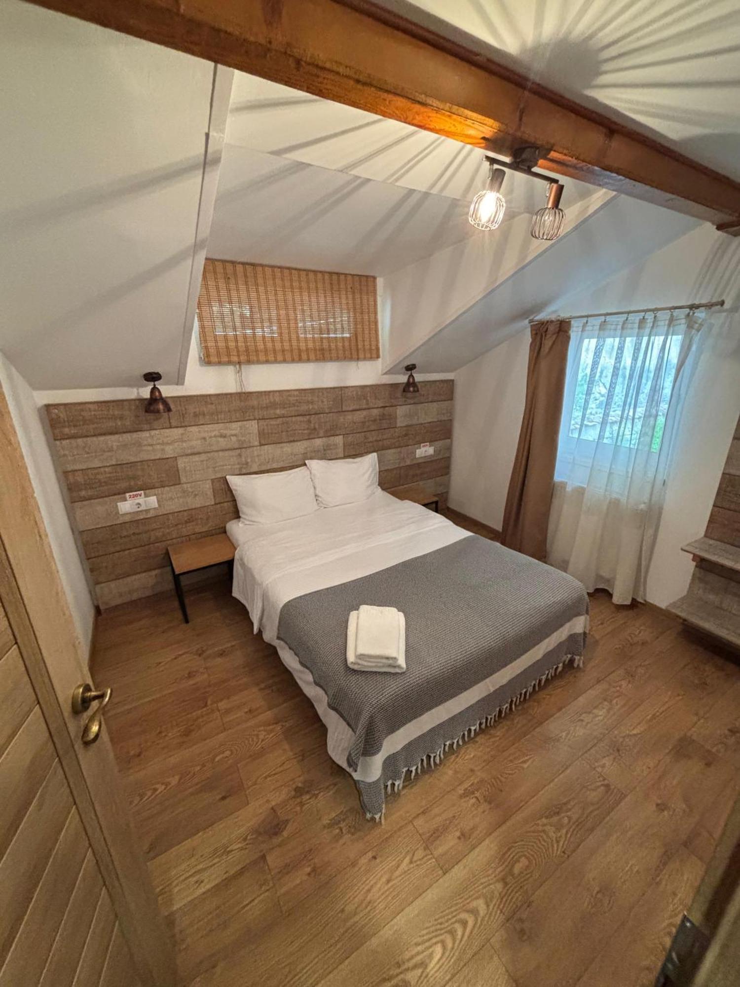 Drachenhaus Urban Villa Braşov Esterno foto